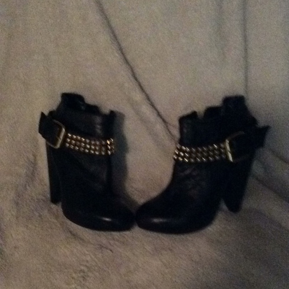 Ankle boot